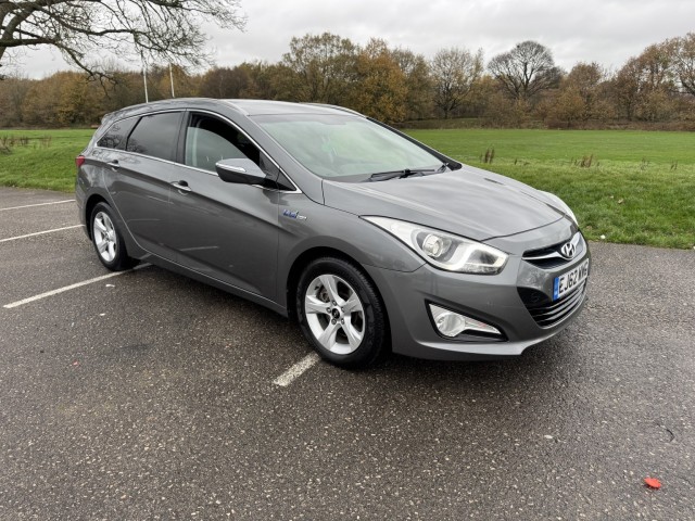 HYUNDAI I40