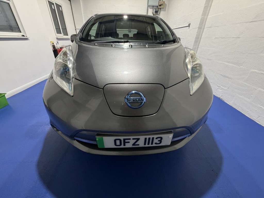 NISSAN LEAF