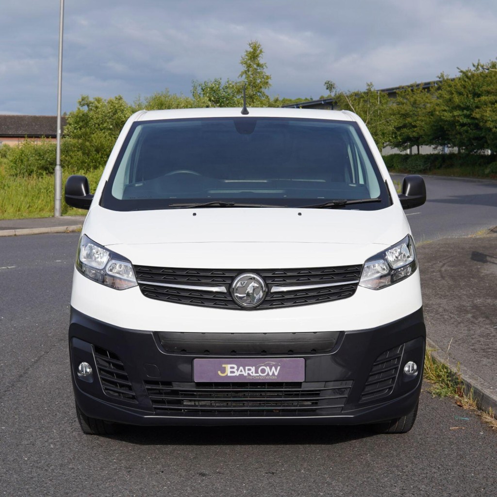 VAUXHALL VIVARO