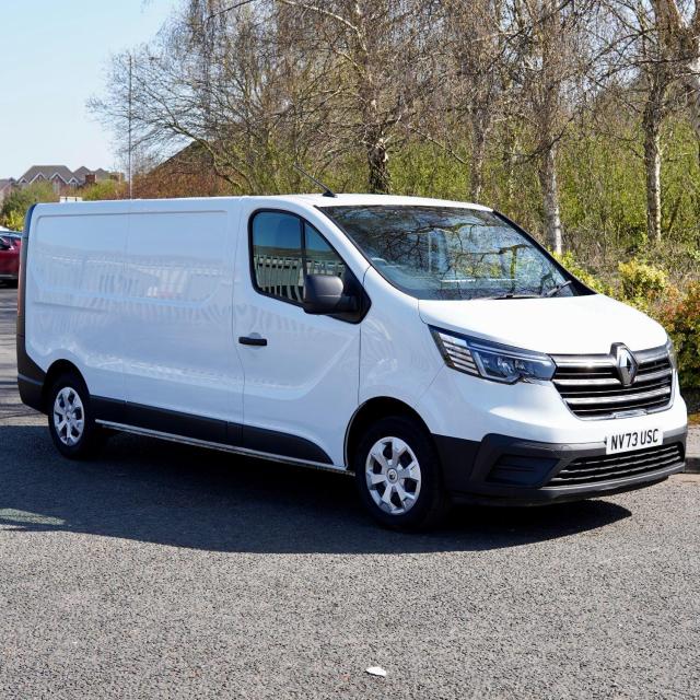 RENAULT TRAFIC 2.0 LL30 Blue dCi 130 Start Panel Van MY23