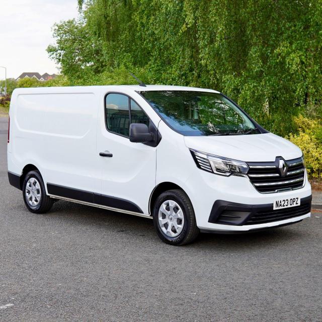 RENAULT TRAFIC 2.0 SL28 Blue dCi 150 Auto EDC Business+ Panel Van