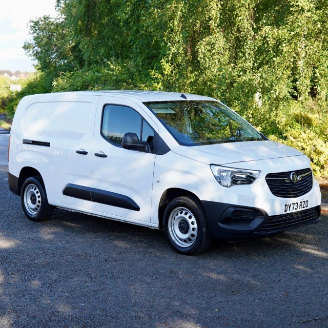 VAUXHALL COMBO 1.5 Turbo D 2300 Prime
