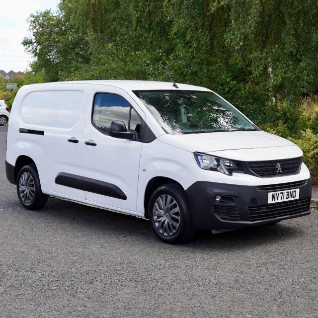 PEUGEOT PARTNER 1.5 BlueHDi 850 Professional Premium