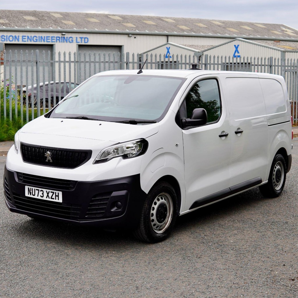 PEUGEOT EXPERT