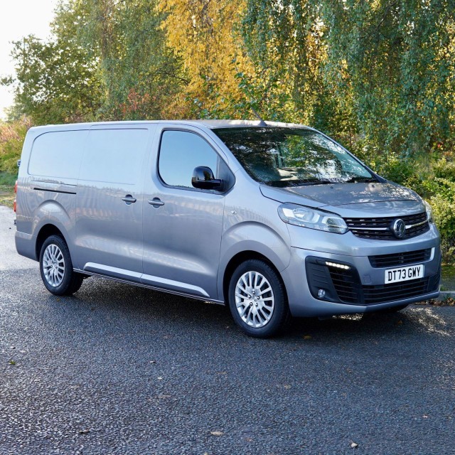 VAUXHALL VIVARO 1.5 Turbo D 2900 Pro