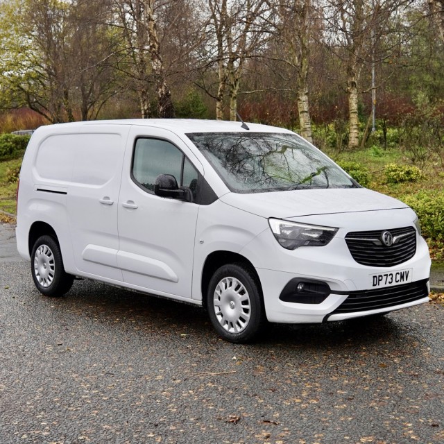 VAUXHALL COMBO 1.5 Turbo D 2300 Pro
