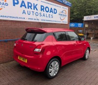 SUZUKI SWIFT