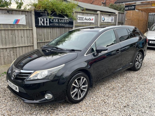 TOYOTA AVENSIS 2.0 D-4D Icon Tourer Euro 5 5dr