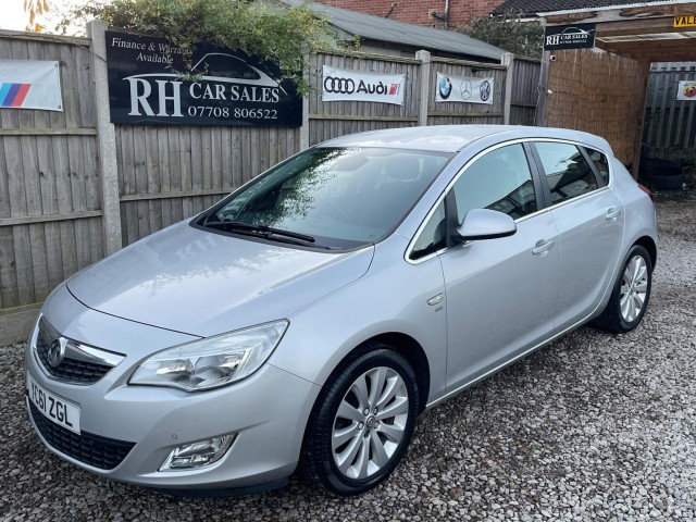 VAUXHALL ASTRA 1.6 16v SE Euro 5 5dr