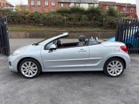 PEUGEOT 207 CC