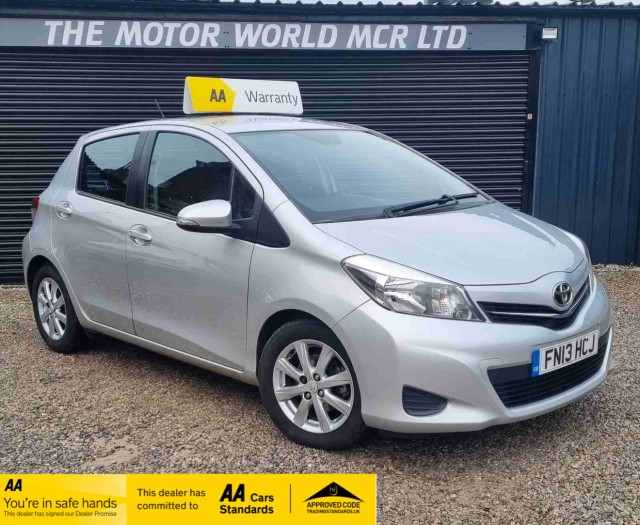 TOYOTA YARIS 1.3 Dual VVT-i TR