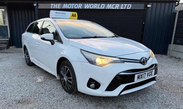 TOYOTA AVENSIS 1.6 D-4D Business Edition