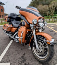 HARLEY-DAVIDSON Touring