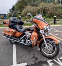 HARLEY-DAVIDSON Touring