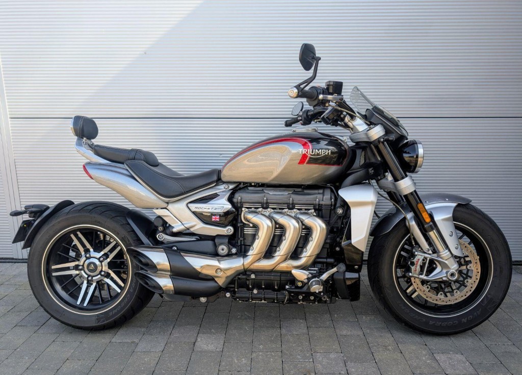 TRIUMPH Rocket III
