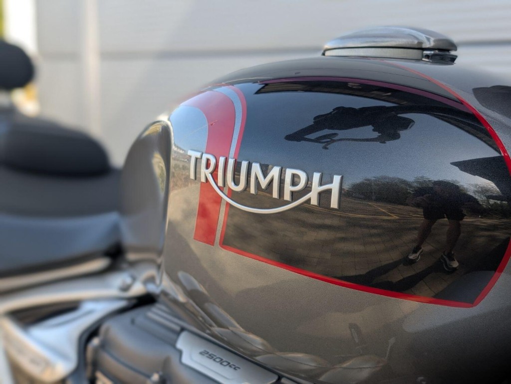TRIUMPH Rocket III