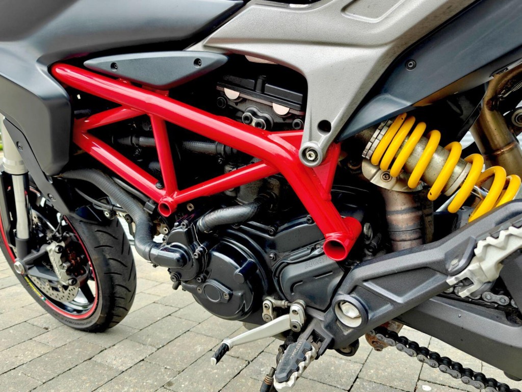DUCATI Hypermotard