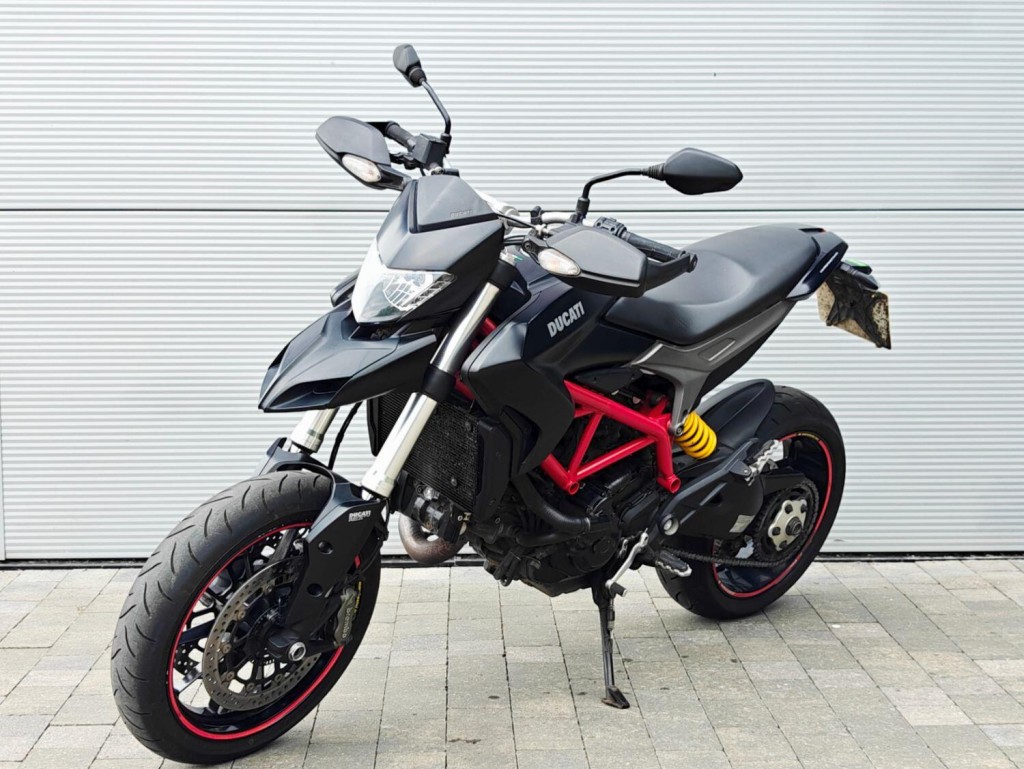DUCATI Hypermotard