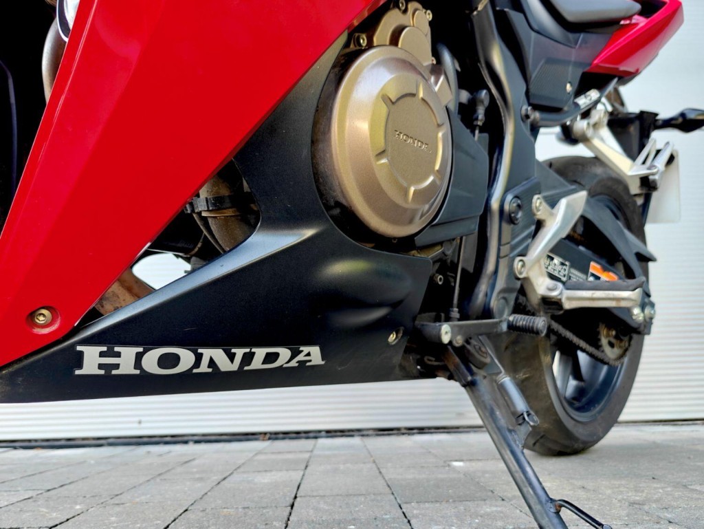 HONDA CBR500R