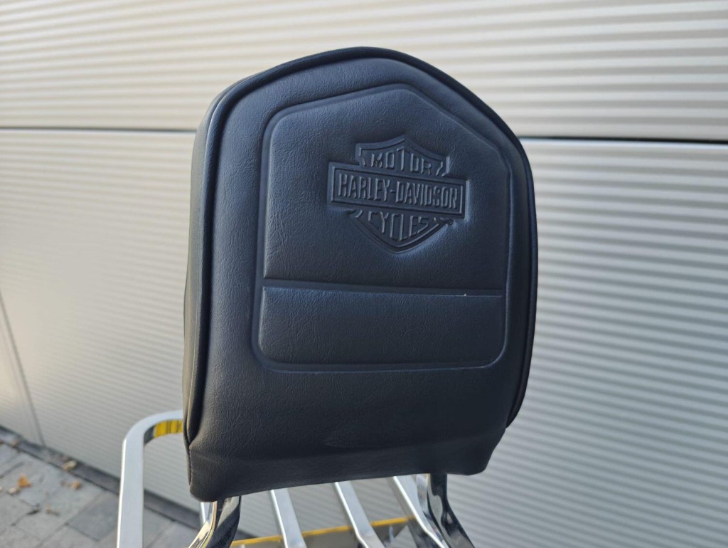 HARLEY-DAVIDSON Sportster