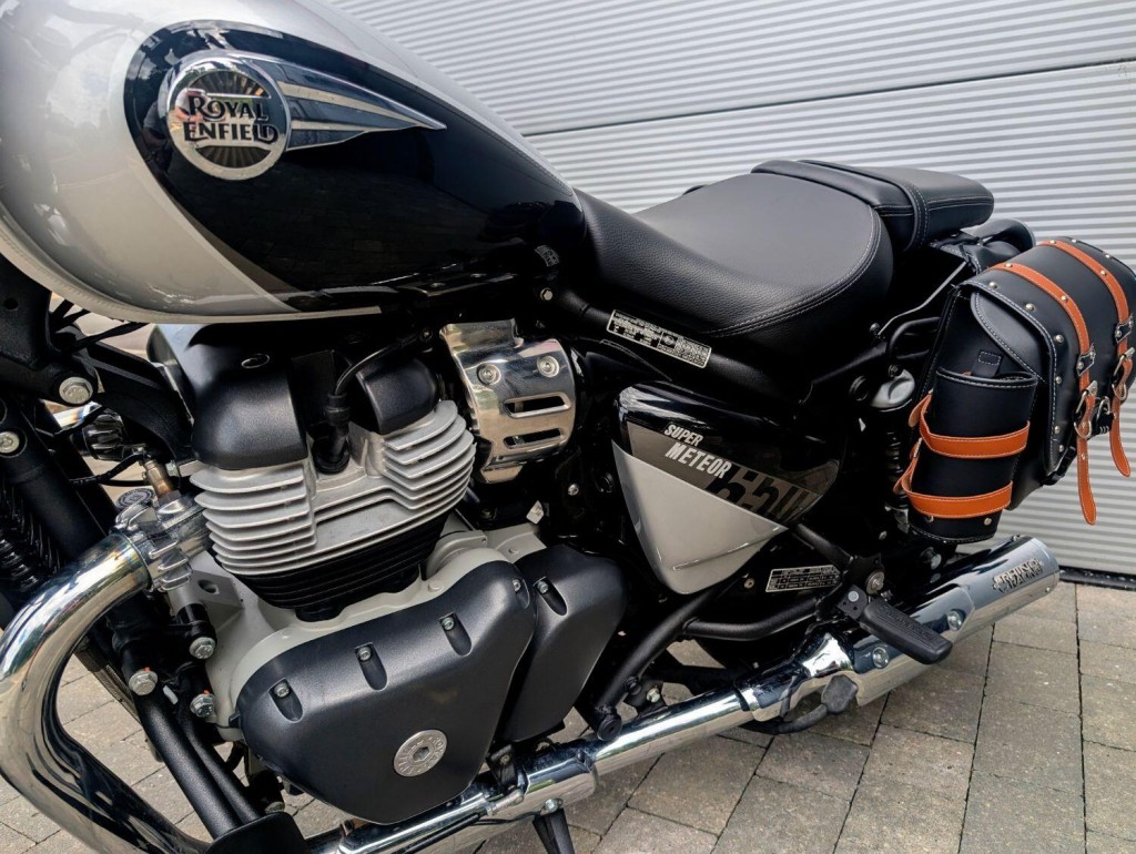 ROYAL ENFIELD METEOR