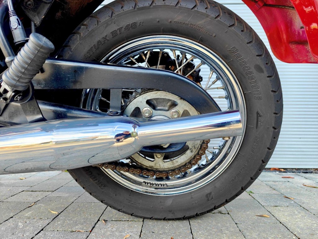 TRIUMPH THUNDERBIRD 900