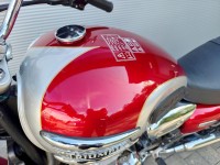 TRIUMPH THUNDERBIRD 900