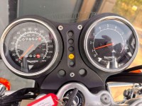 TRIUMPH THUNDERBIRD 900