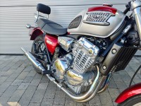 TRIUMPH THUNDERBIRD 900