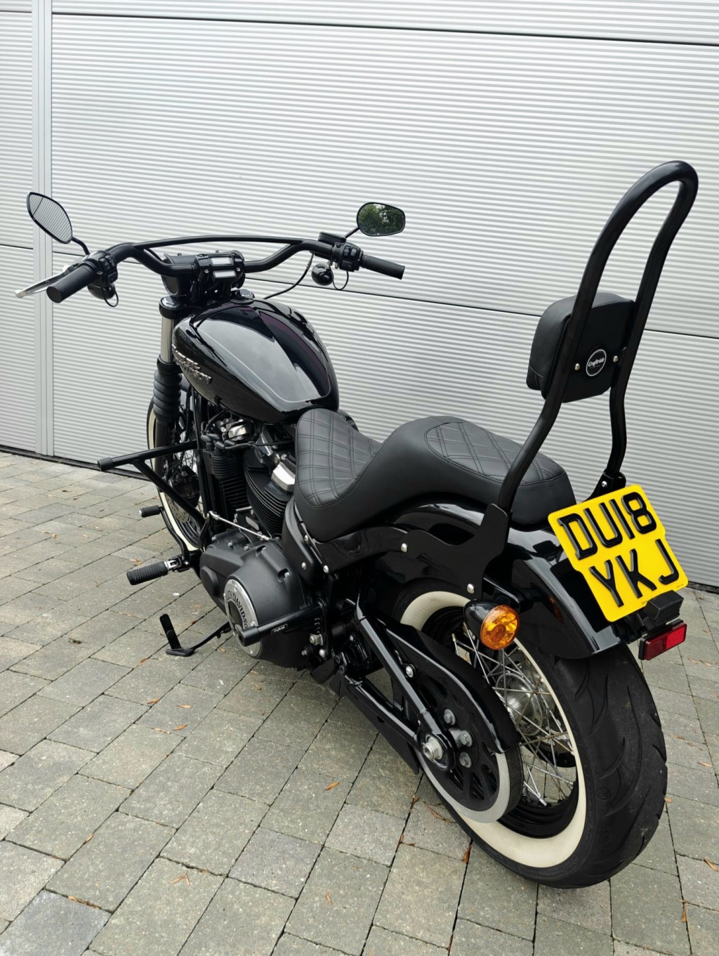 HARLEY-DAVIDSON Softail