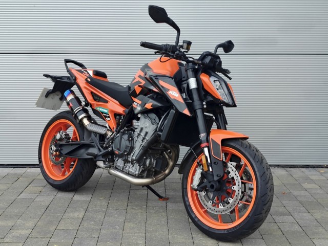 KTM 890 DUKE