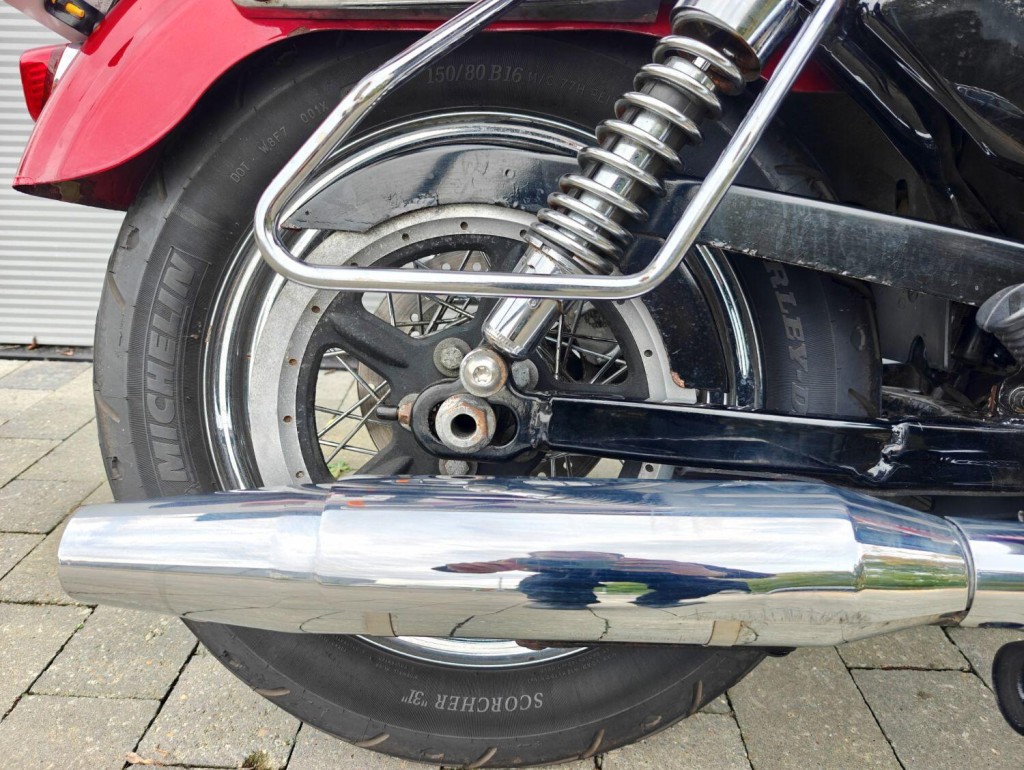 HARLEY-DAVIDSON Sportster