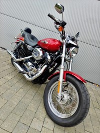 HARLEY-DAVIDSON Sportster