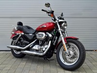 HARLEY-DAVIDSON Sportster