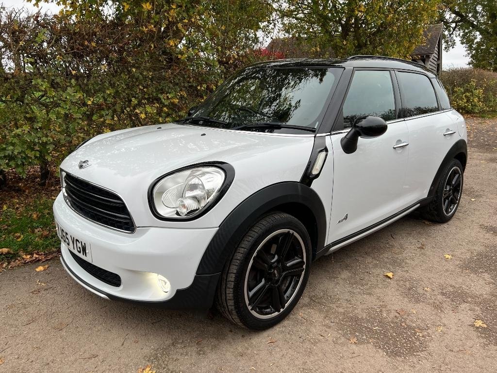 MINI COUNTRYMAN