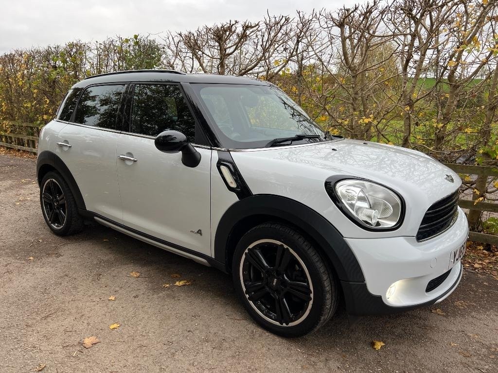 MINI COUNTRYMAN