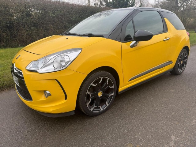 CITROEN DS3 1.6 VTi DStyle Plus Euro 5 3dr