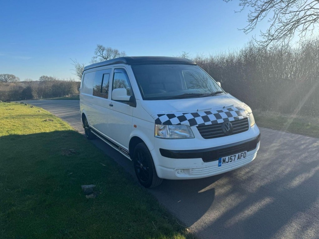 VOLKSWAGEN CAMPERVAN