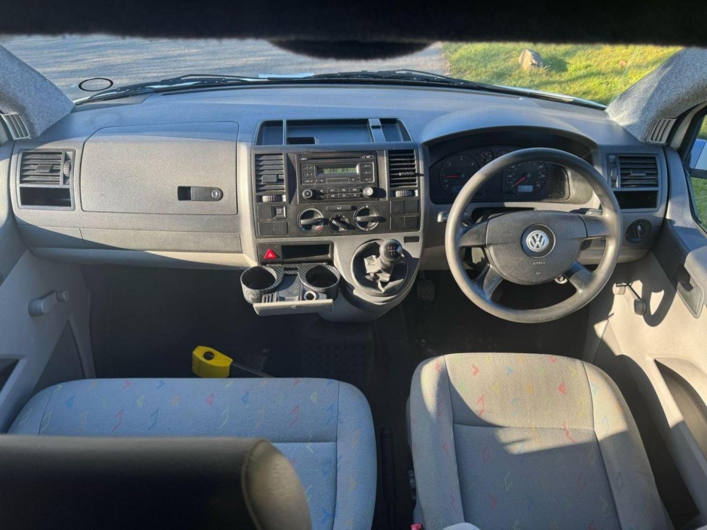 VOLKSWAGEN CAMPERVAN