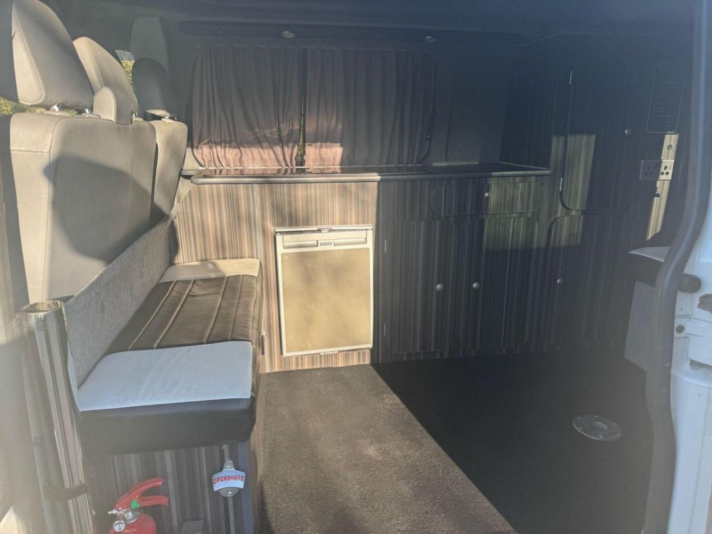 VOLKSWAGEN CAMPERVAN