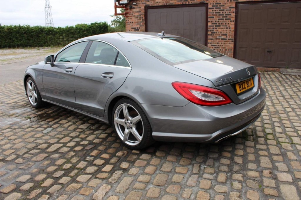 MERCEDES-BENZ CLS