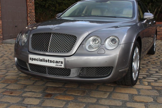 BENTLEY CONTINENTAL 6.0 W12 Flying Spur Auto 4WD Euro 4 4dr