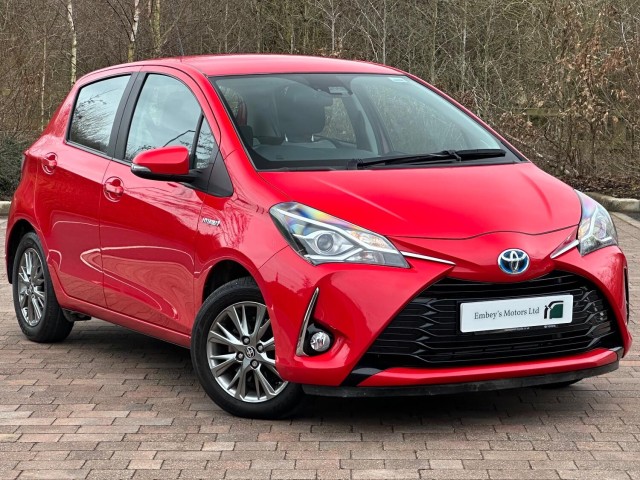 TOYOTA YARIS 1.5 VVT-h Icon