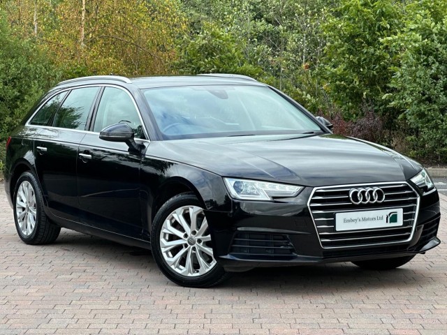 AUDI A4 AVANT 2.0 TFSI SE