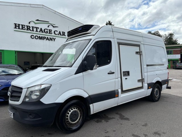 MERCEDES-BENZ SPRINTER