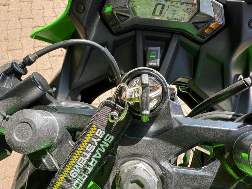 KAWASAKI Ninja 125