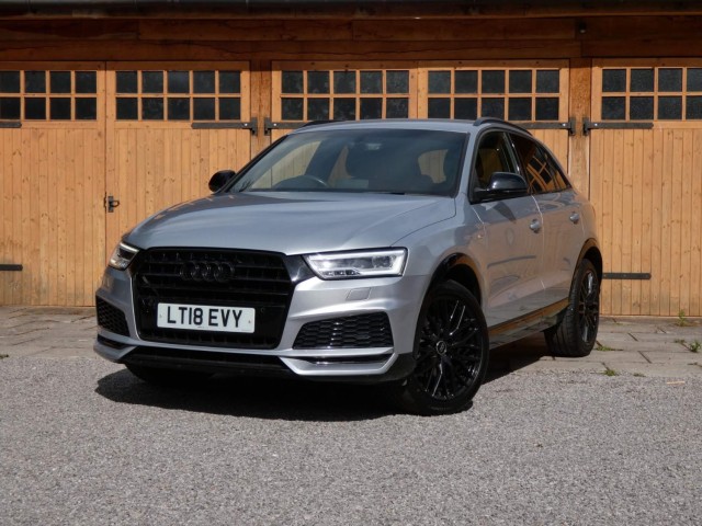 AUDI Q3 1.4 TFSI CoD Black Edition S Tronic Euro 6 (s/s) 5dr