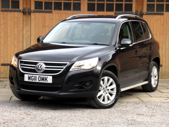 VOLKSWAGEN TIGUAN 2.0 TDI Match 4WD Euro 5 5dr
