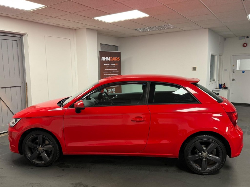 AUDI A1
