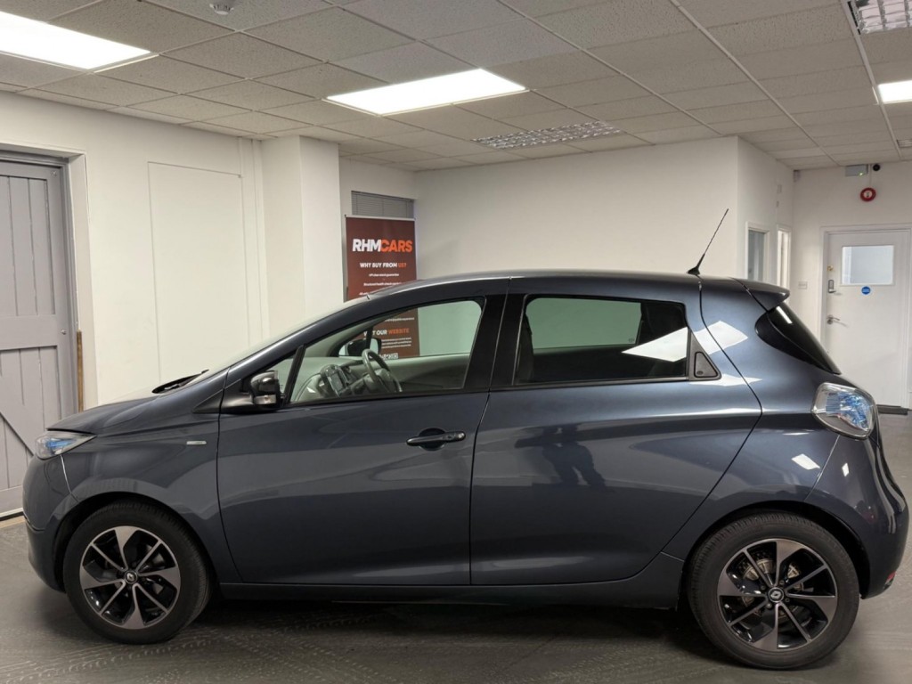 RENAULT ZOE